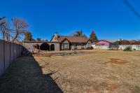 3 Bedroom 2 Bathroom House for Sale for sale in Simmerfield
