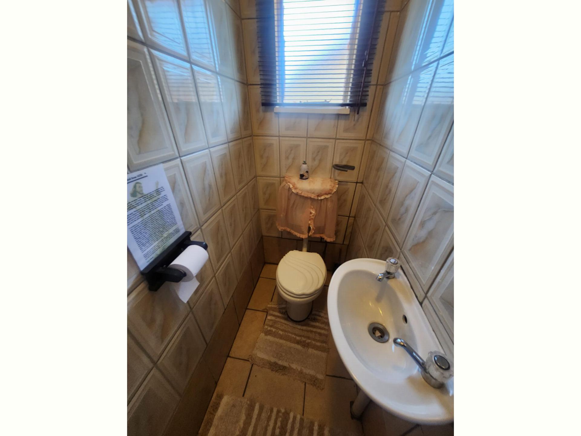  of property in Geluksdal