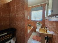  of property in Brackenhurst
