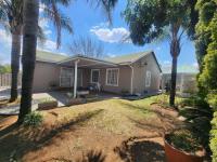 3 Bedroom 2 Bathroom House for Sale for sale in Verwoerdpark