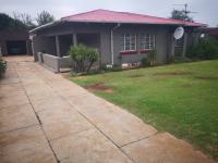 3 Bedroom 2 Bathroom House for Sale for sale in Wychwood