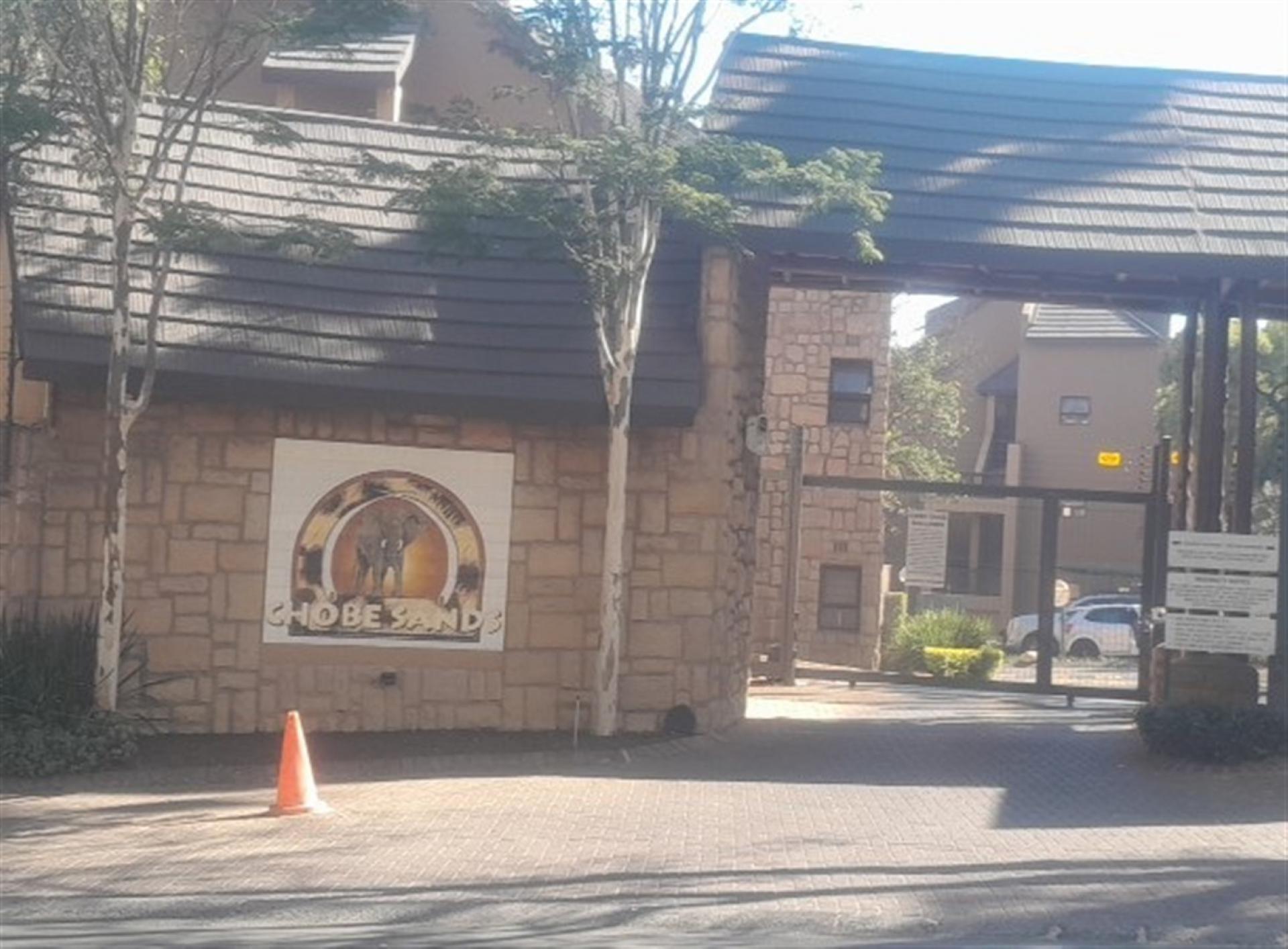 Front View of property in Douglasdale
