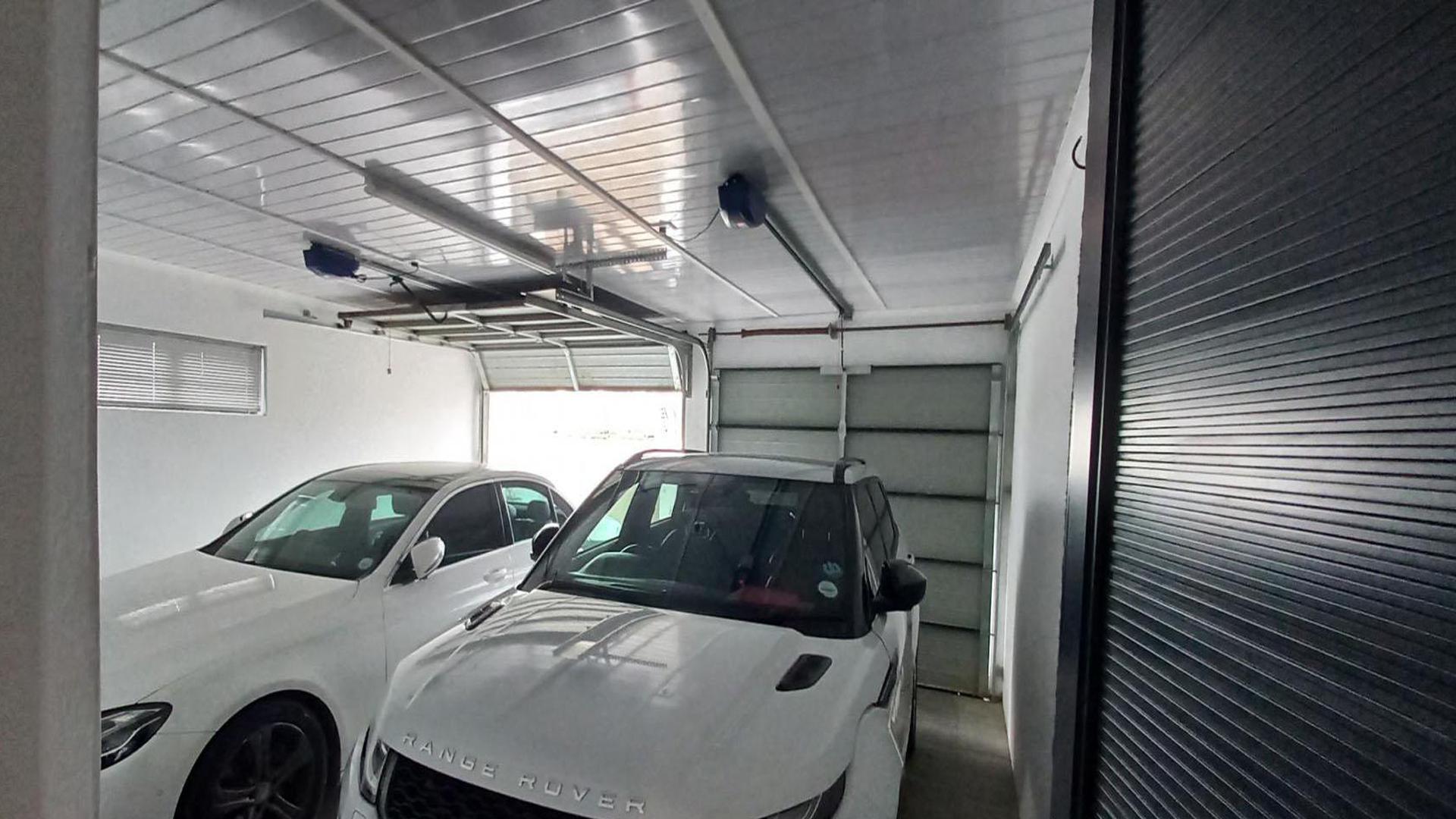 Garage of property in Admirals Park