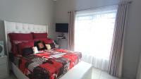 Bed Room 1 - 12 square meters of property in Admirals Park