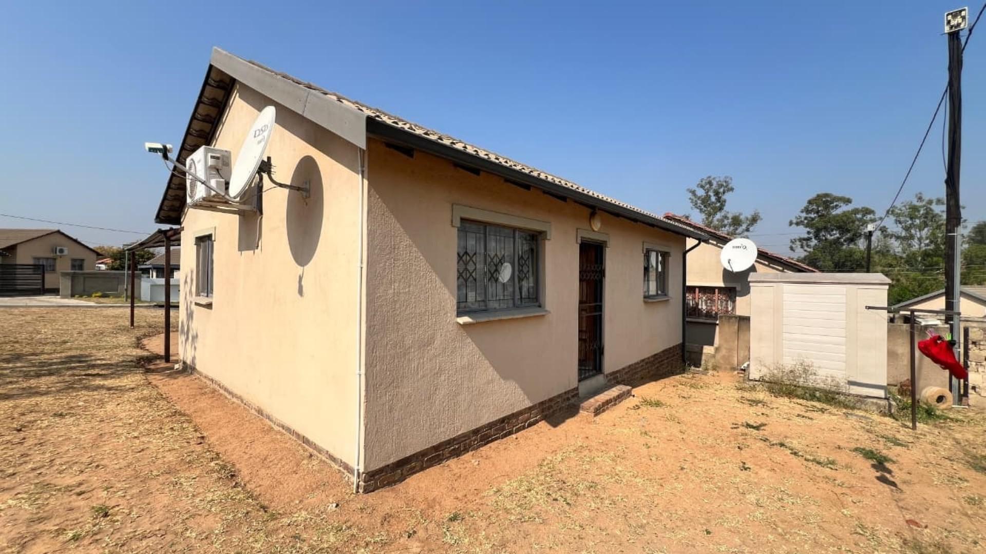 Backyard of property in Karino