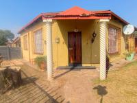 4 Bedroom 2 Bathroom House for Sale for sale in Noycedale