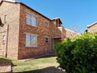 2 Bedroom 1 Bathroom Flat/Apartment to Rent for sale in The Reeds
