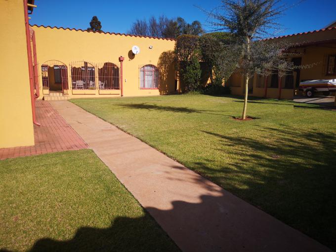 3 Bedroom House for Sale For Sale in Primrose - MR657485
