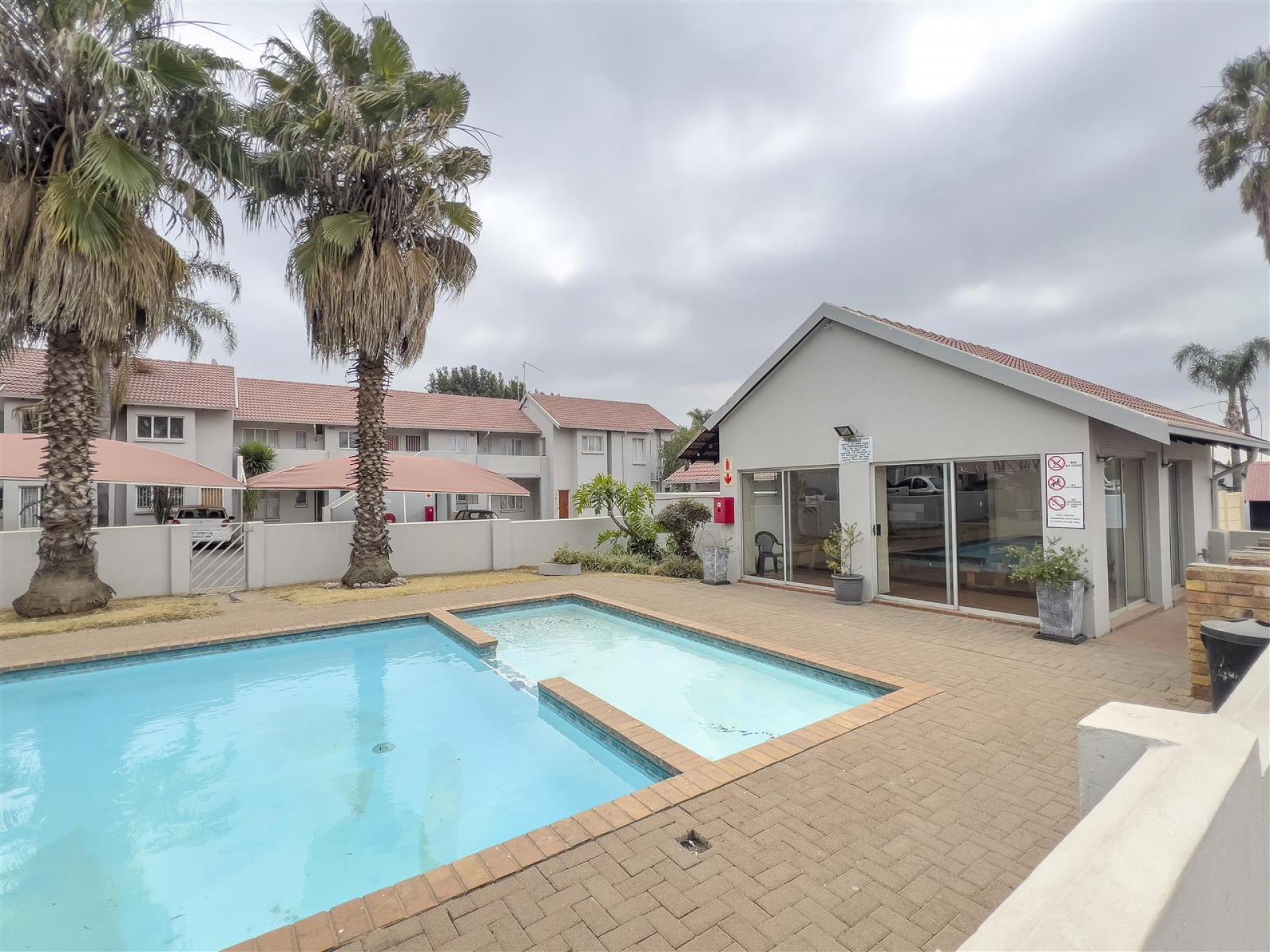  of property in Glen Marais