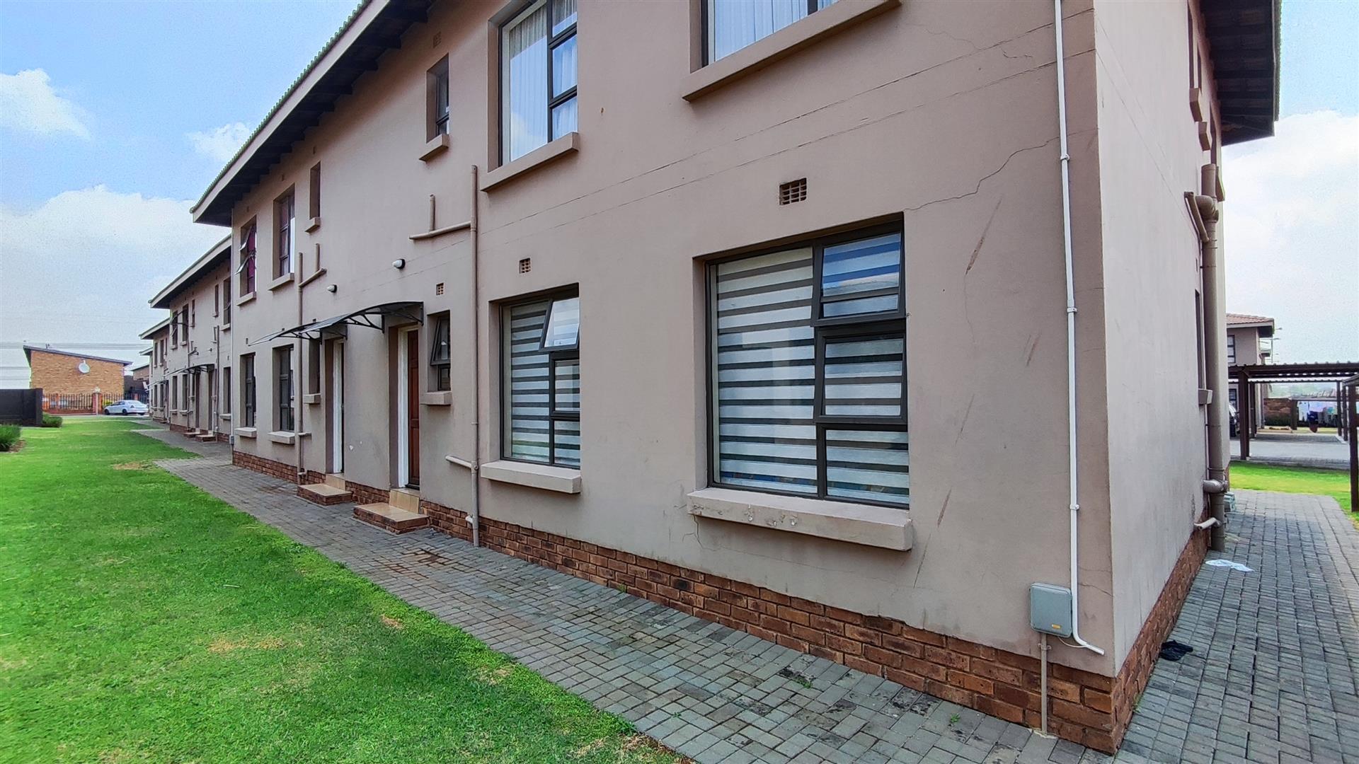 Backyard of property in Albertsdal