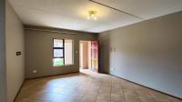 Lounges - 25 square meters of property in Albertsdal