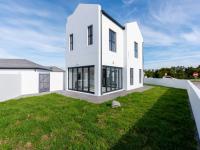  of property in Shelley Point