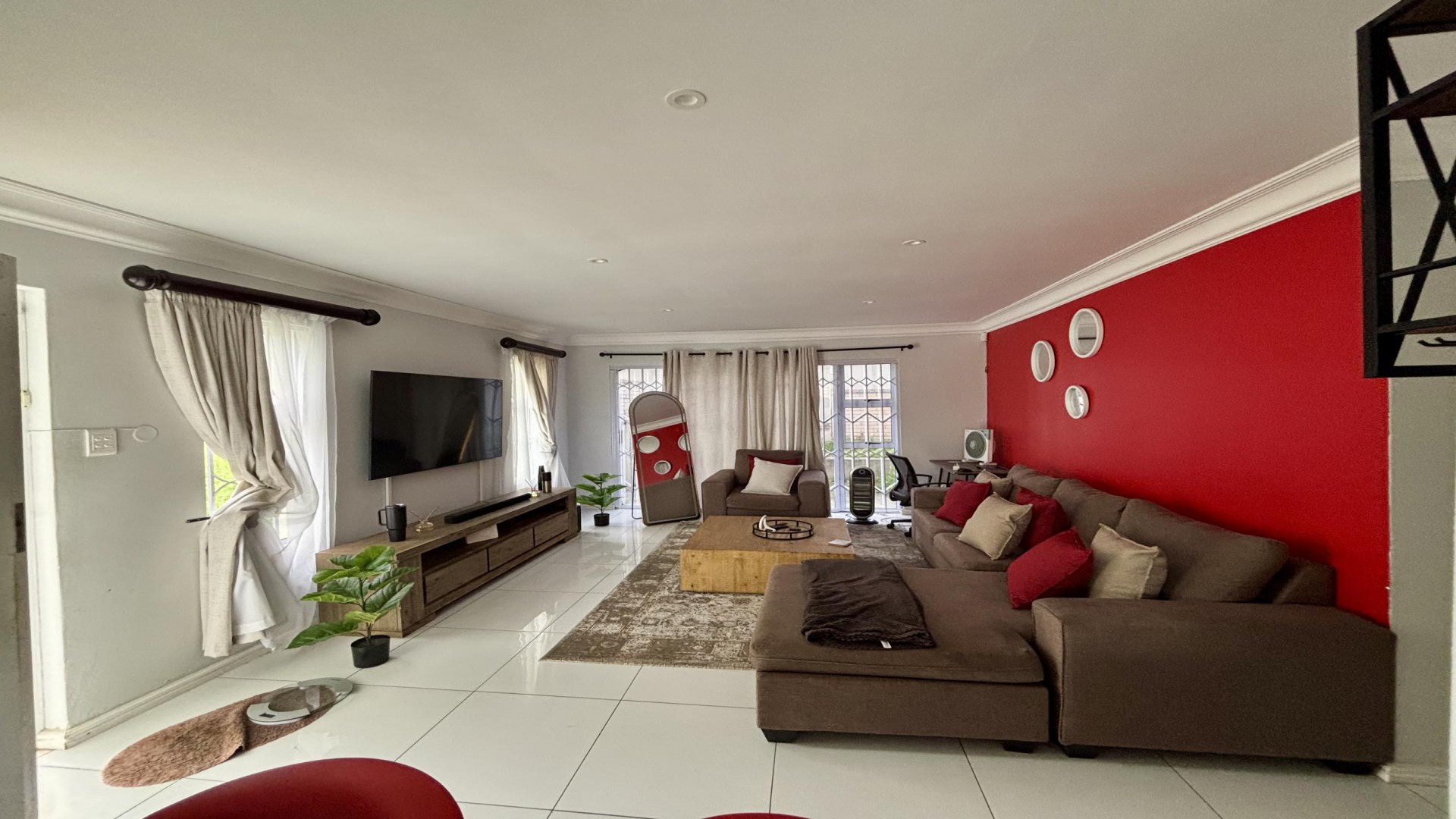 Lounges of property in Gonubie