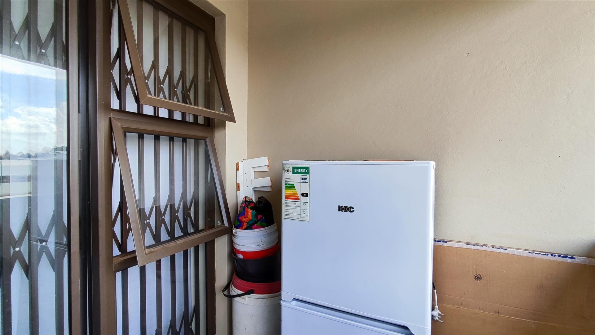 Balcony - 6 square meters of property in Benoni