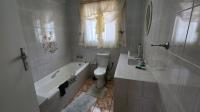 Bathroom 1 of property in Orkney