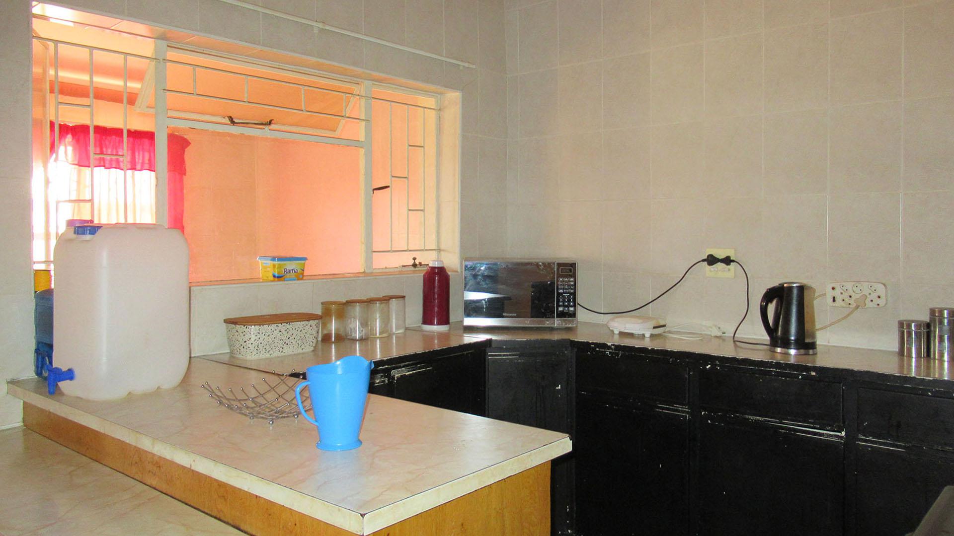 Kitchen - 12 square meters of property in Welverdiend