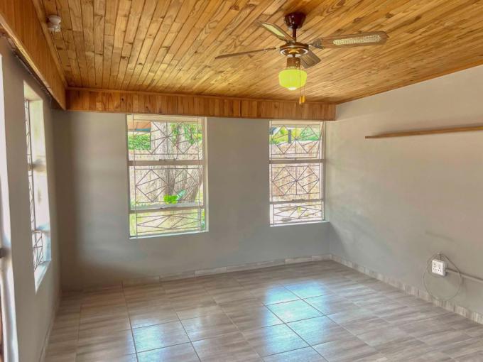 2 Bedroom Simplex to Rent in Kanonkop - Property to rent - MR657997
