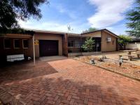 3 Bedroom 1 Bathroom House for Sale for sale in Generaal De Wet