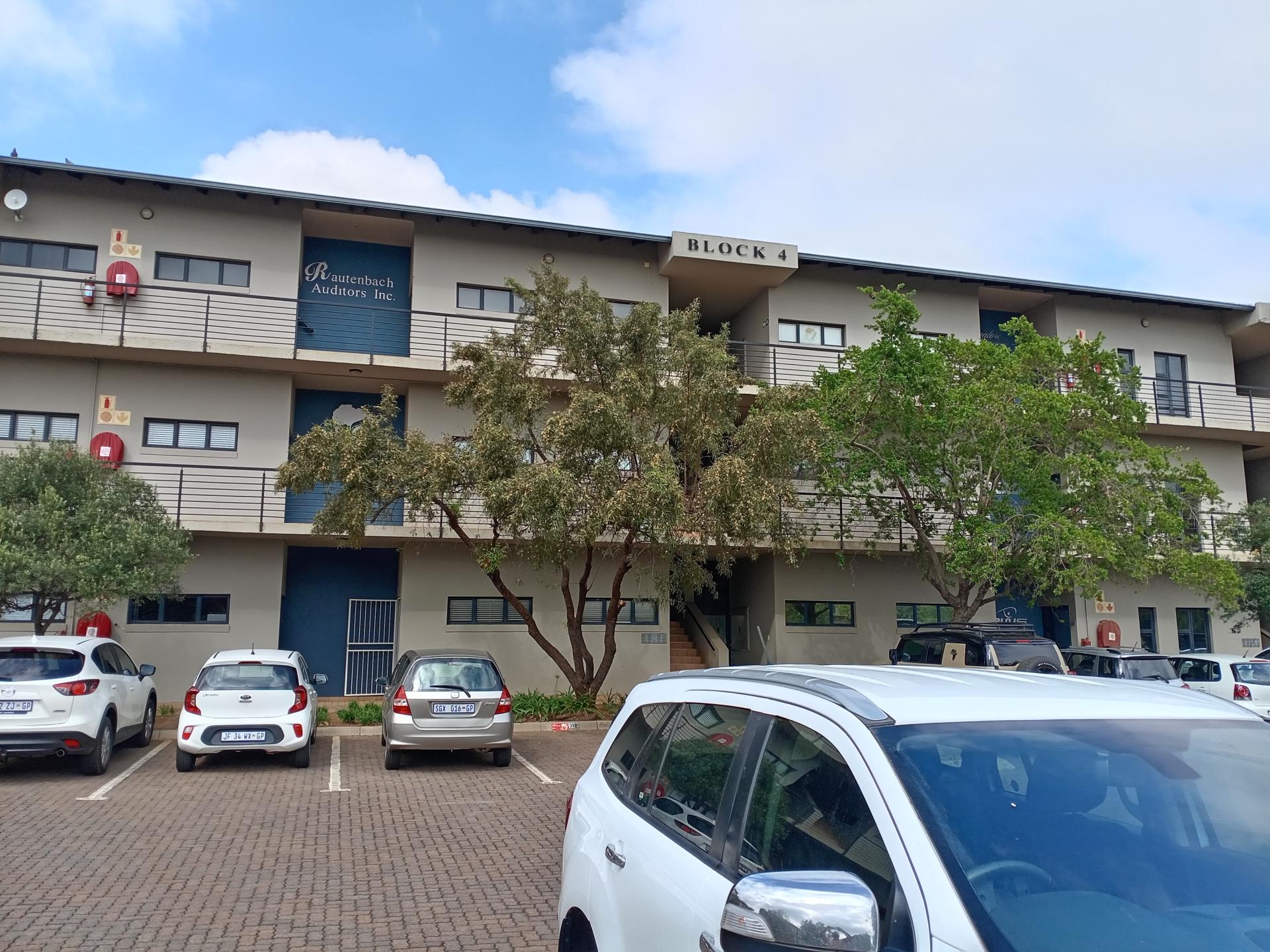  of property in Lombardy Estate