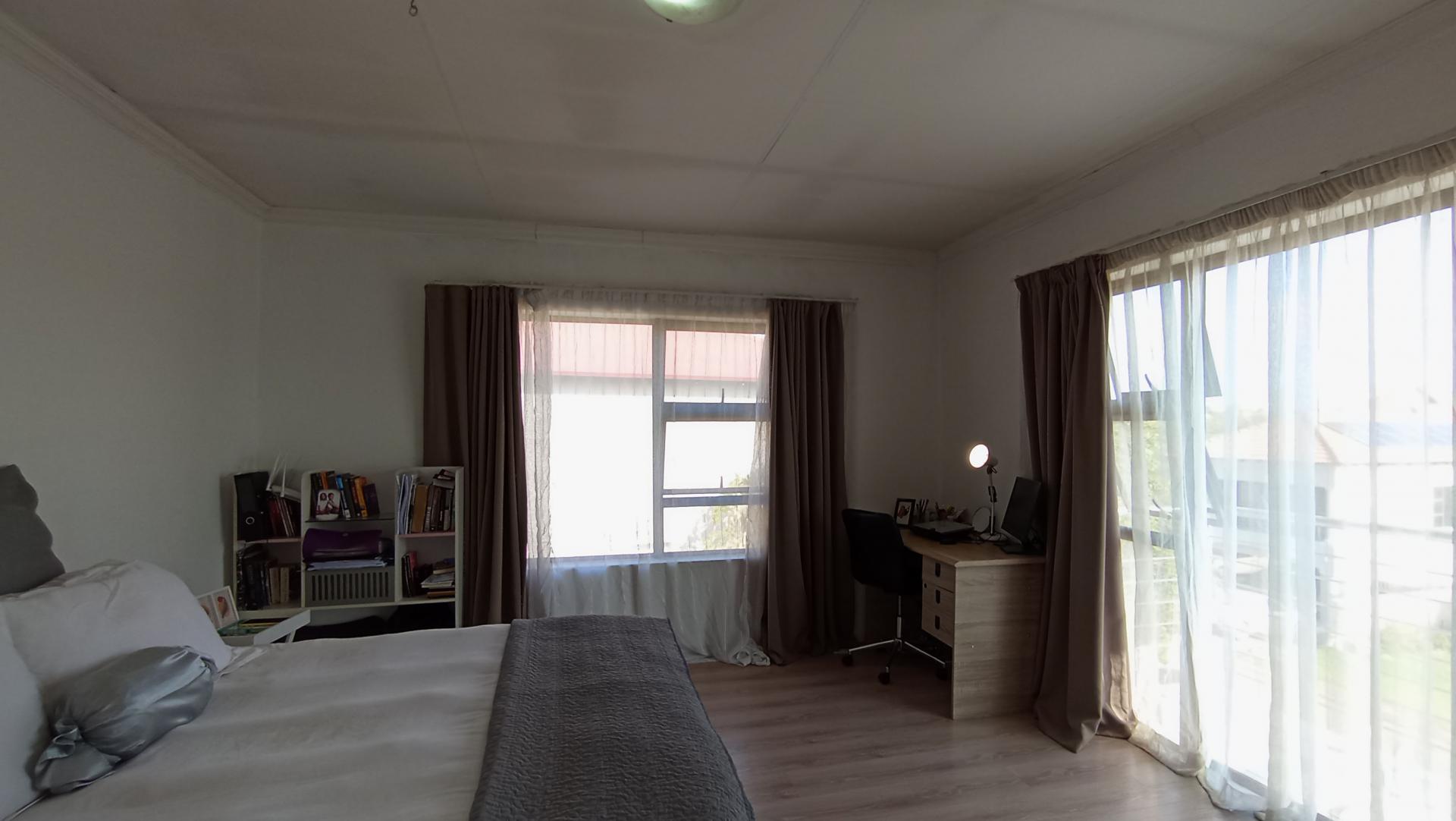 Bed Room 2 - 20 square meters of property in Needwood