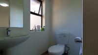 Bathroom 1 - 4 square meters of property in Needwood