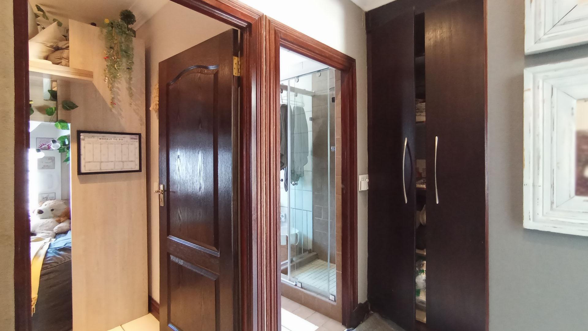 Spaces - 9 square meters of property in Northcliff