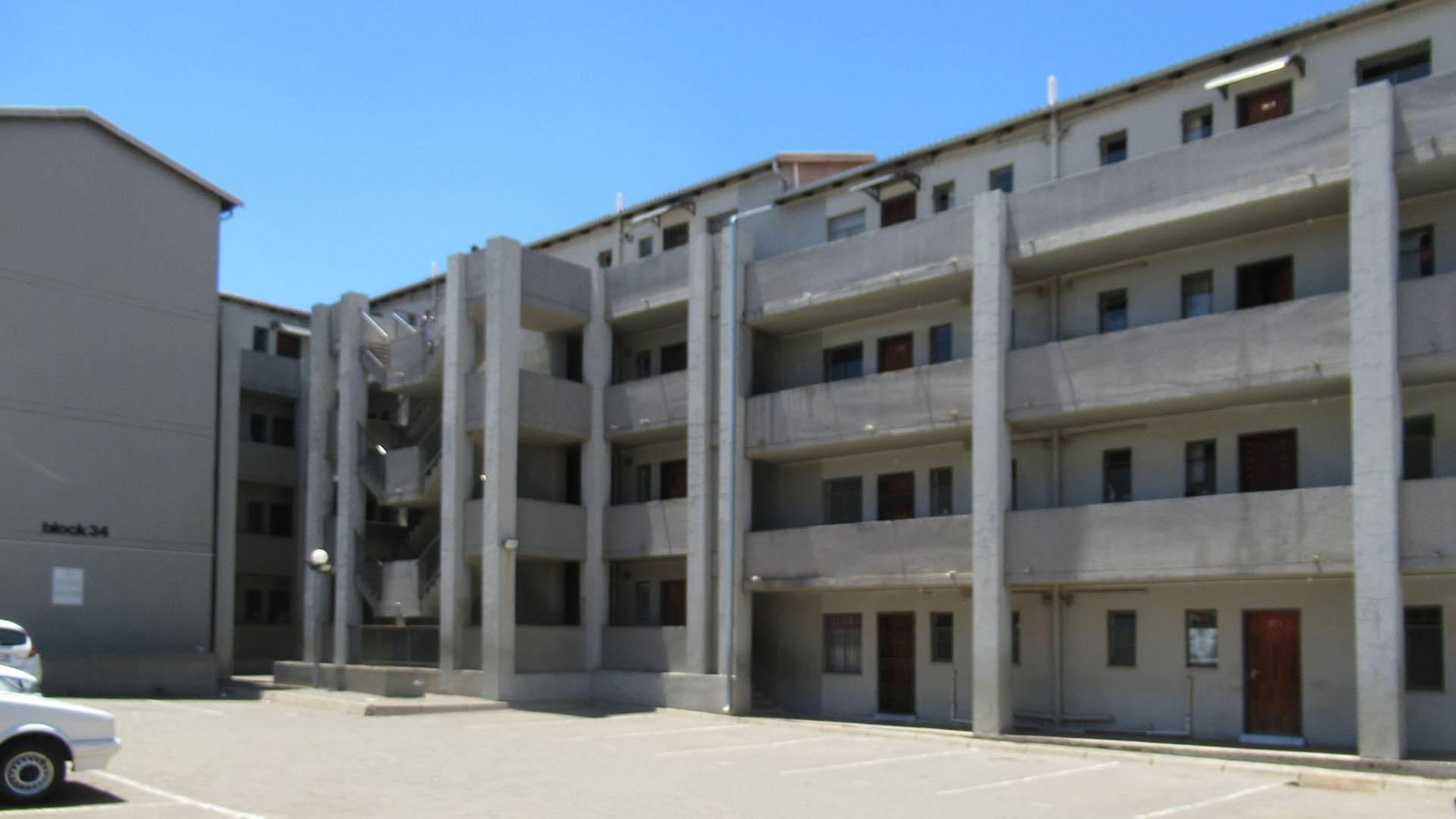 Front View of property in Jabulani