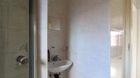 Bathroom 1 - 4 square meters of property in Ferndale - JHB