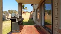 Patio - 5 square meters of property in Moreletapark