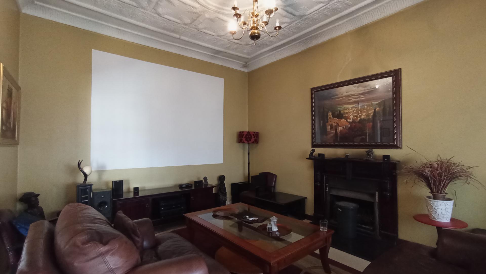 Lounges - 35 square meters of property in Kensington - JHB