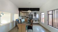 Dining Room - 20 square meters of property in Brighton Beach