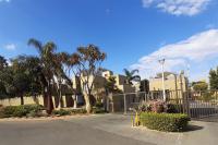Front View of property in Halfway House