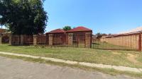 3 Bedroom 1 Bathroom House for Sale for sale in Riamarpark