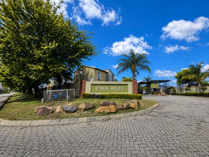 4 Bedroom House for Sale For Sale in Waterval East - MR658660