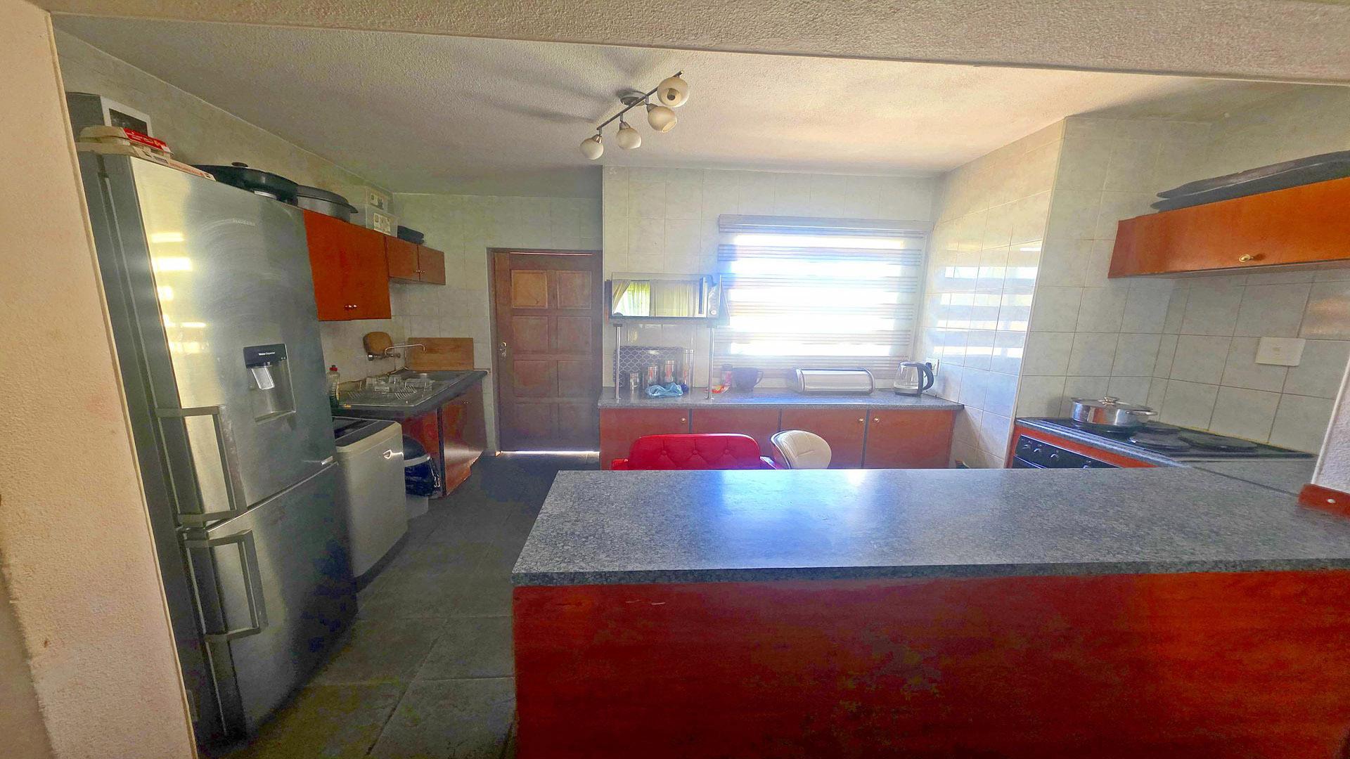 Kitchen of property in Heidelberg - GP