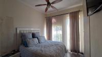 Main Bedroom - 15 square meters of property in Heidelberg - GP