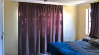 Bed Room 1 of property in Waterval Boven