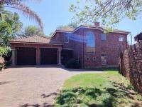 3 Bedroom 2 Bathroom House for Sale for sale in Eldoraigne