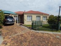 3 Bedroom 2 Bathroom Simplex for Sale for sale in Elandspark