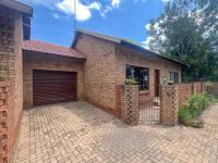 2 Bedroom 1 Bathroom Simplex for Sale for sale in Middelburg - MP