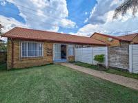 2 Bedroom 1 Bathroom Simplex for Sale for sale in Erasmuskloof