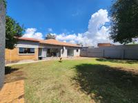4 Bedroom 4 Bathroom House for Sale for sale in Florentia