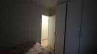 Bed Room 1 - 10 square meters of property in Weltevreden Park