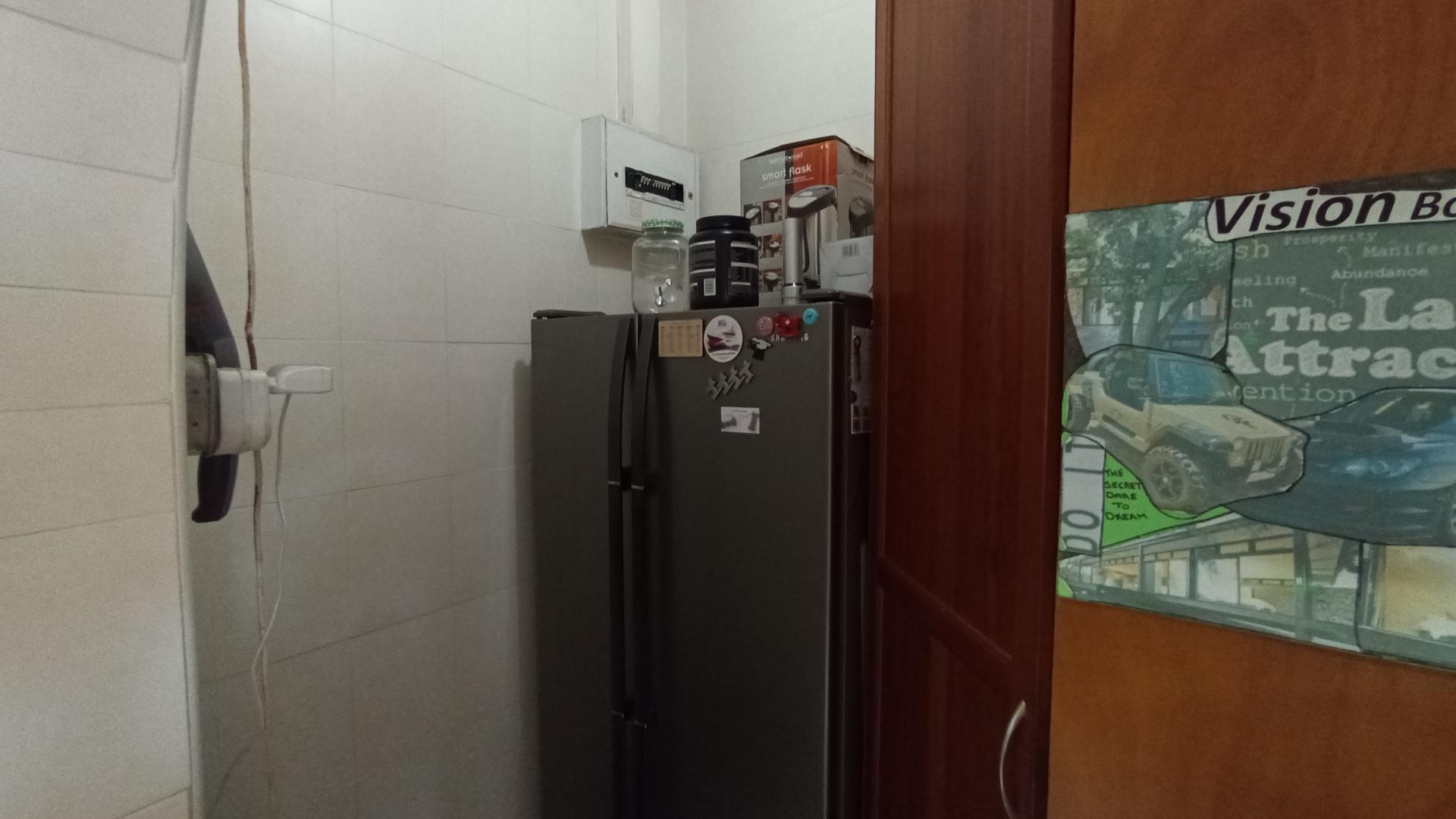 Kitchen - 16 square meters of property in Glenwood - DBN