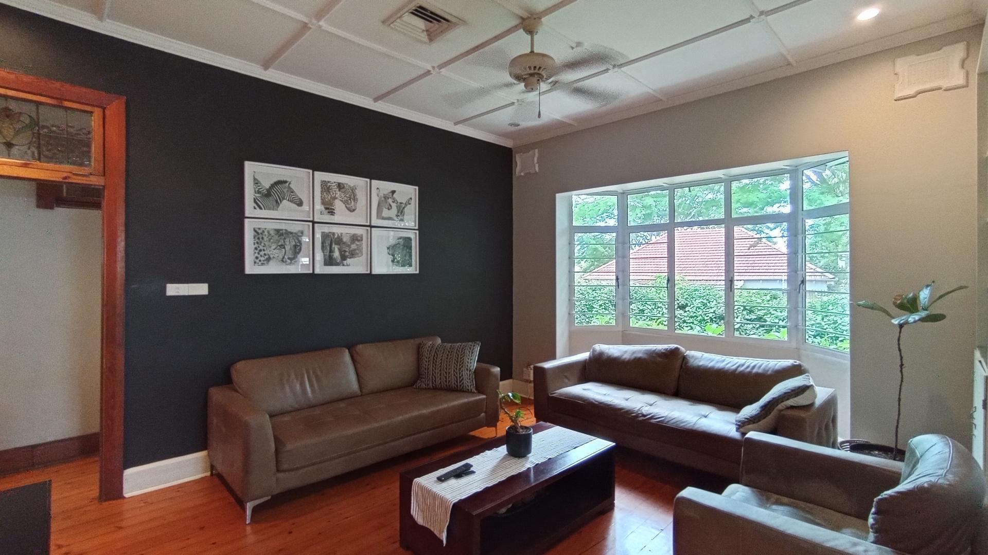 Lounges - 24 square meters of property in Glenwood - DBN