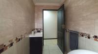 Bathroom 1 - 6 square meters of property in Noordwyk