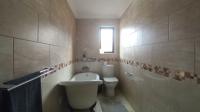 Bathroom 1 - 6 square meters of property in Noordwyk