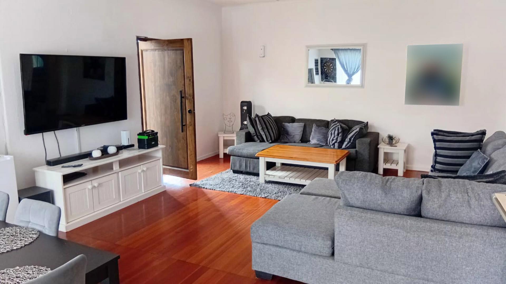 Lounges of property in Newton Park