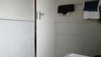 Bathroom 1 - 5 square meters of property in South Hills