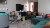 Lounges - 12 square meters of property in South Hills